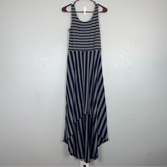 Xhilaration Womens Striped Scoop Neck Sleeveless Asymmetrical Swing Dress Medium - Picture 2 of 10